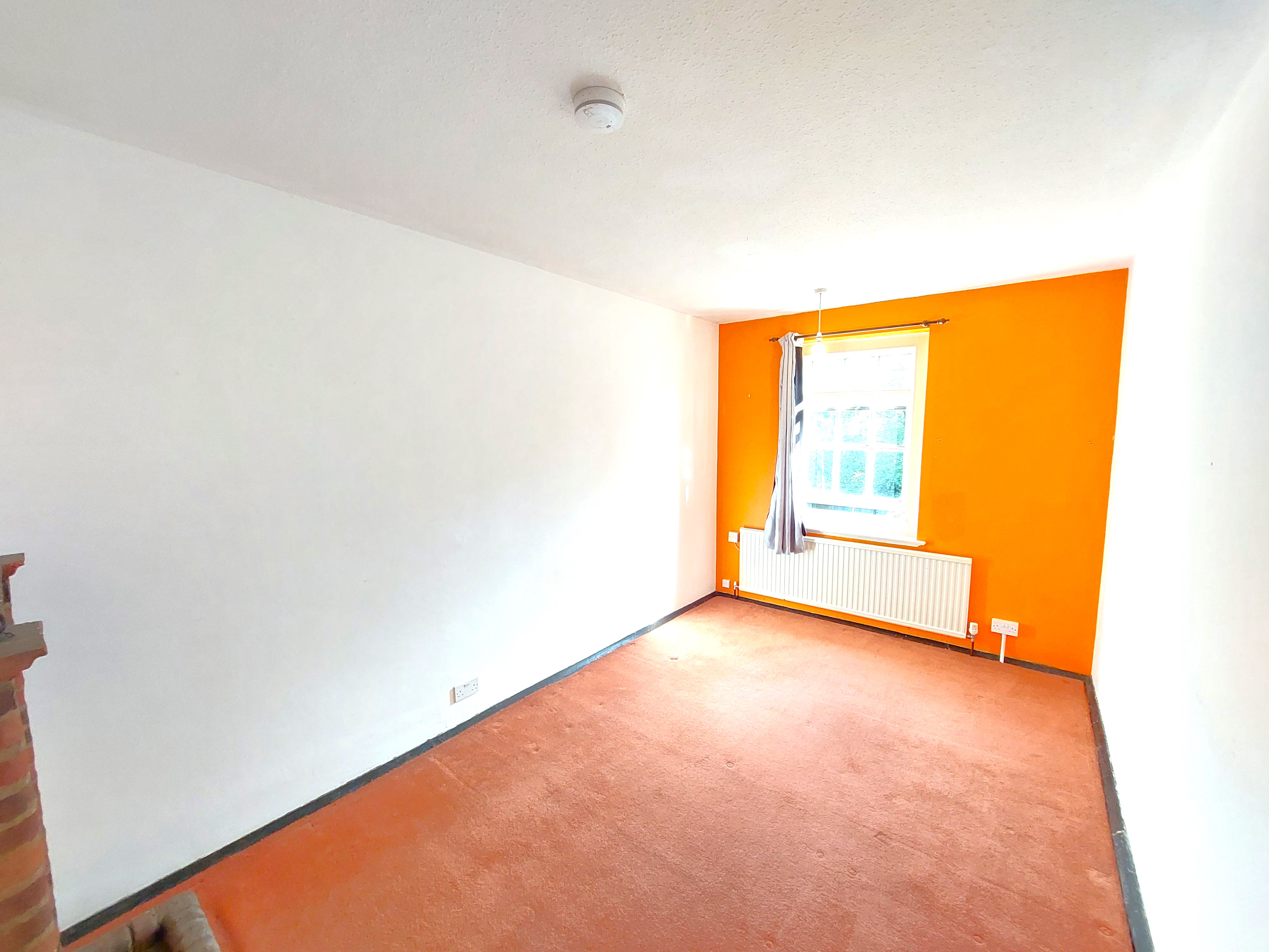 Rooms from £425 pcm inc bills in Solihull Town