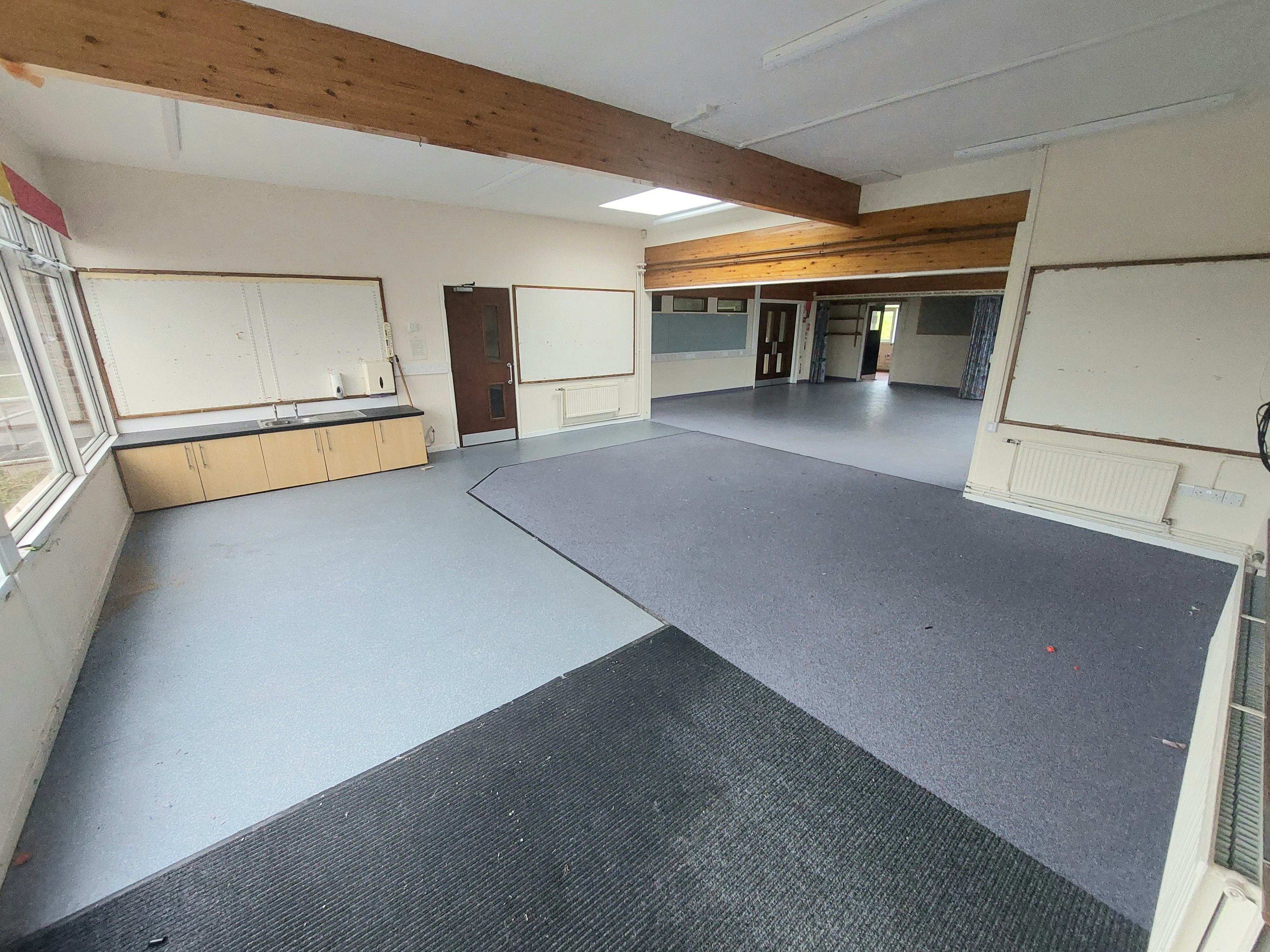 Bright, Spacious Commercial Workspaces from £225 including Bills!