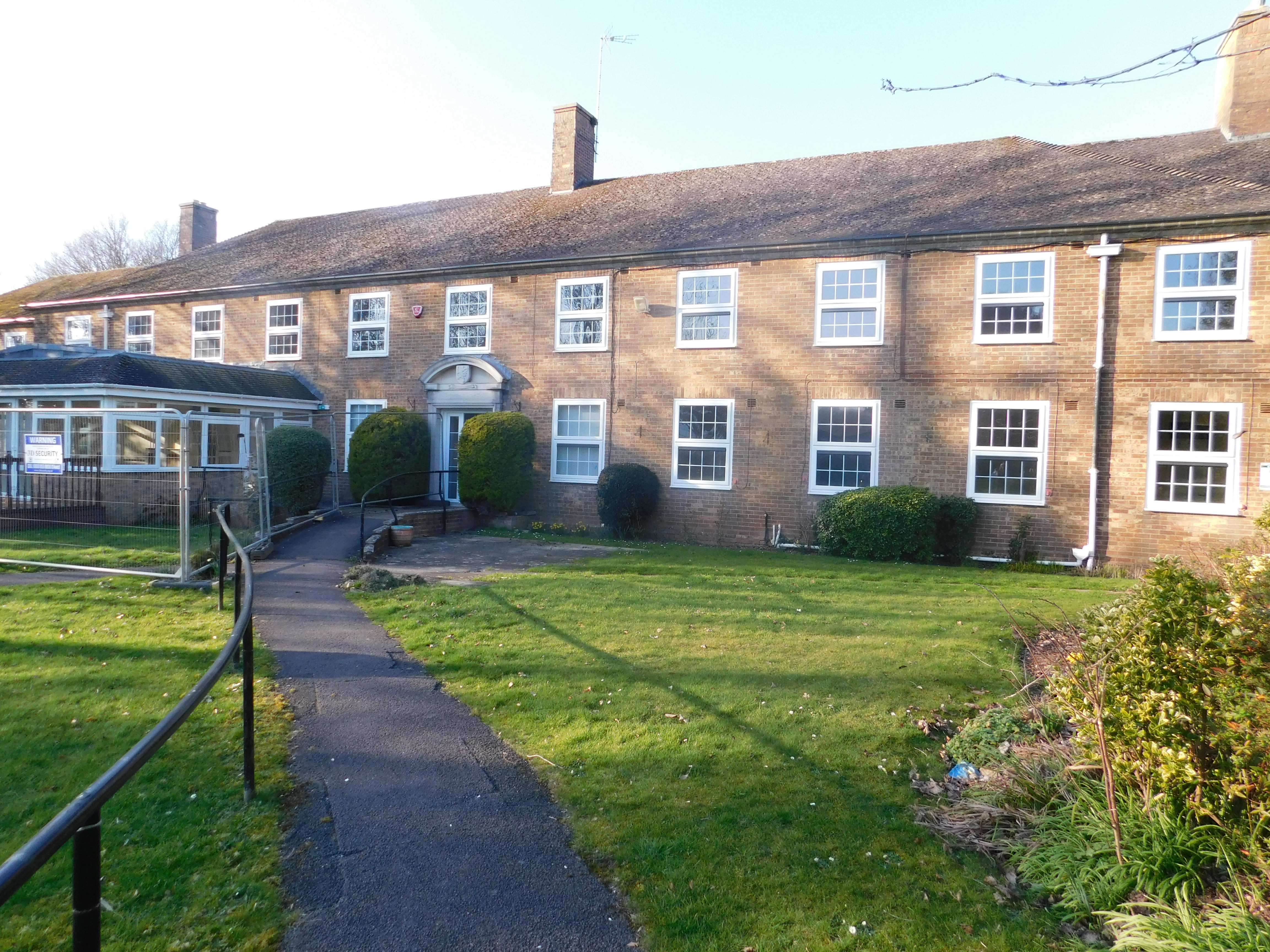 Popham House - Wellington - Spacious rooms from £425pcm
