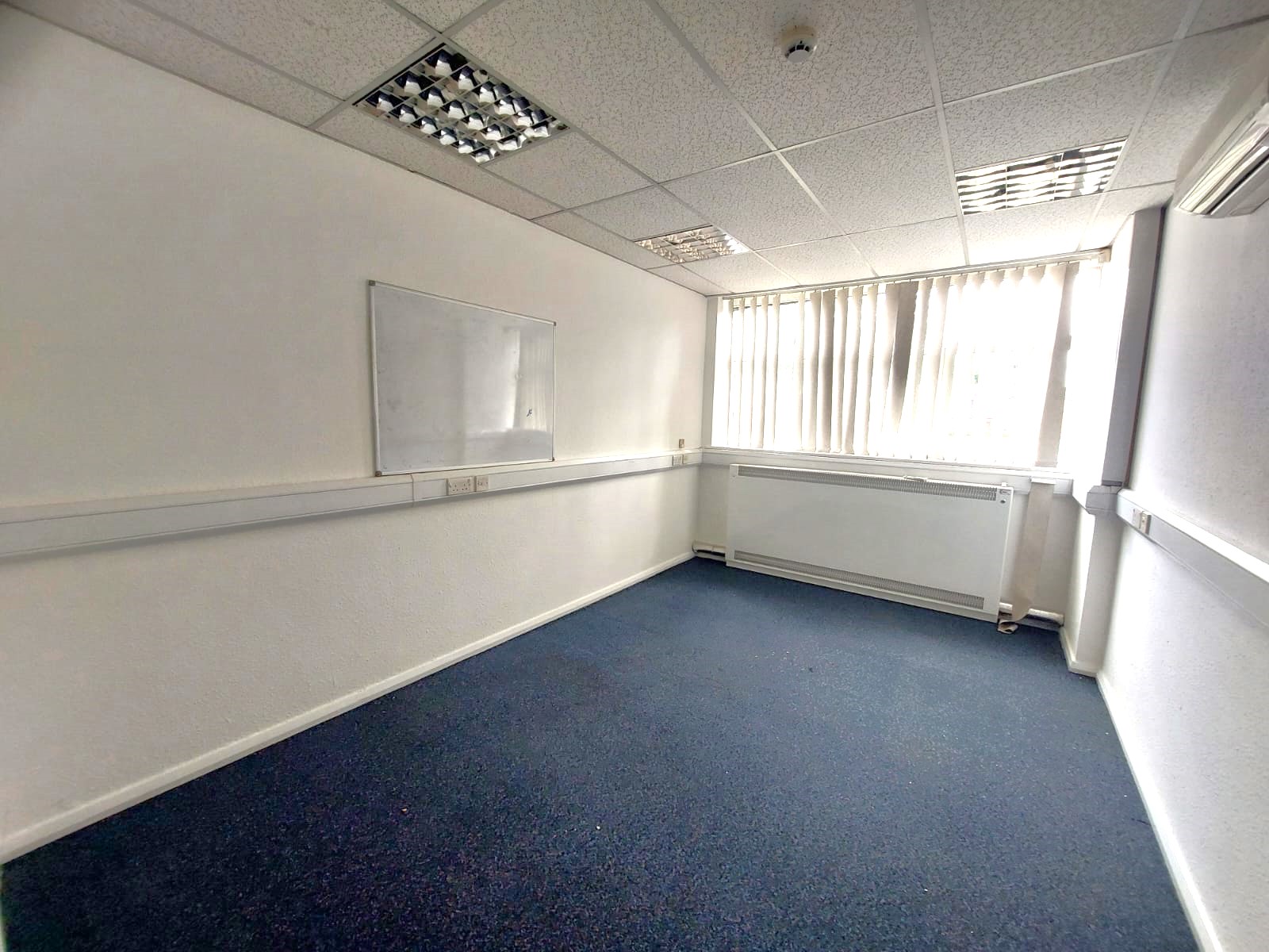 Rooms from £450 inc bills in Walsall