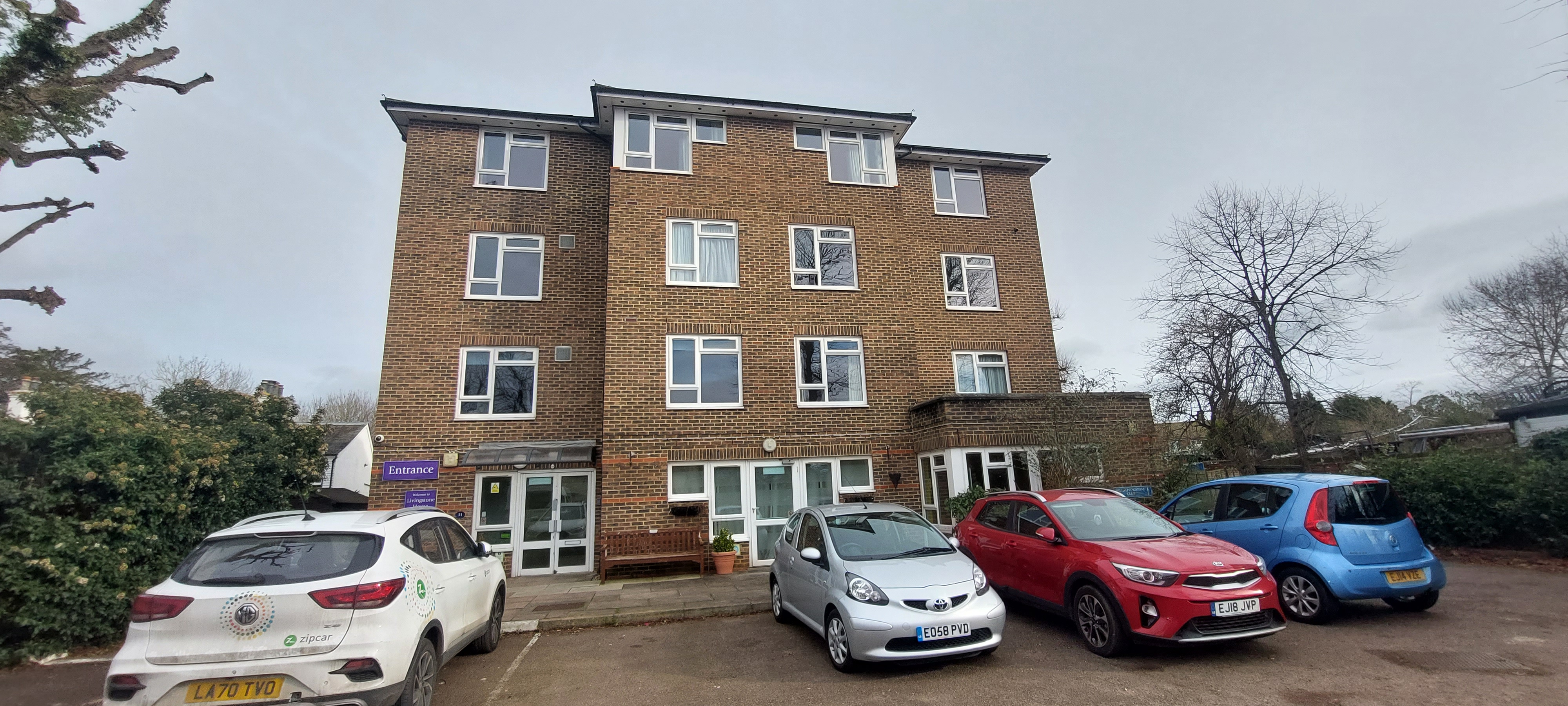 Room available in large house of multiple occupation, Harlow, £480 PCM