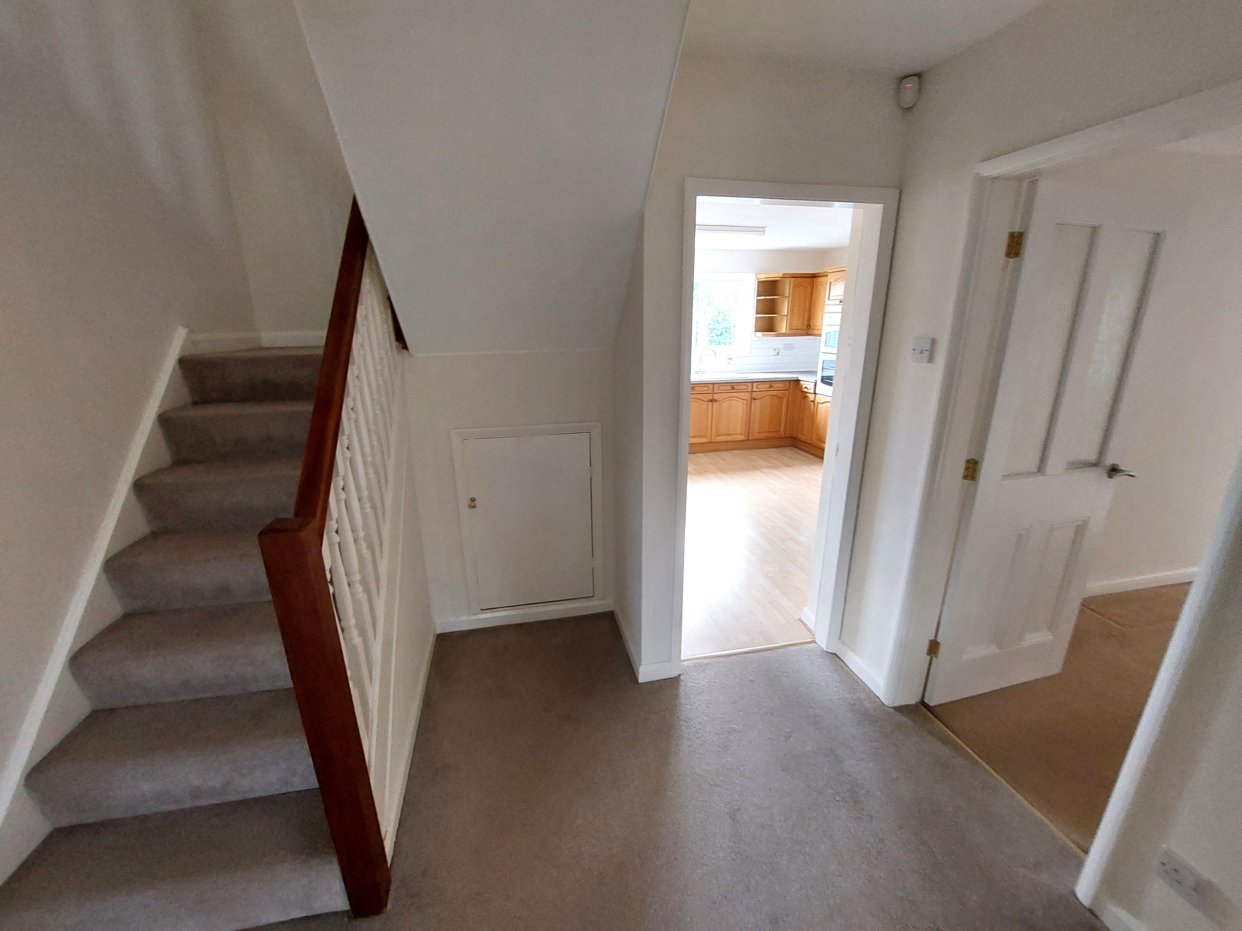 “Affordable Rooms in Stunning Yarm Village – Bills Included!”