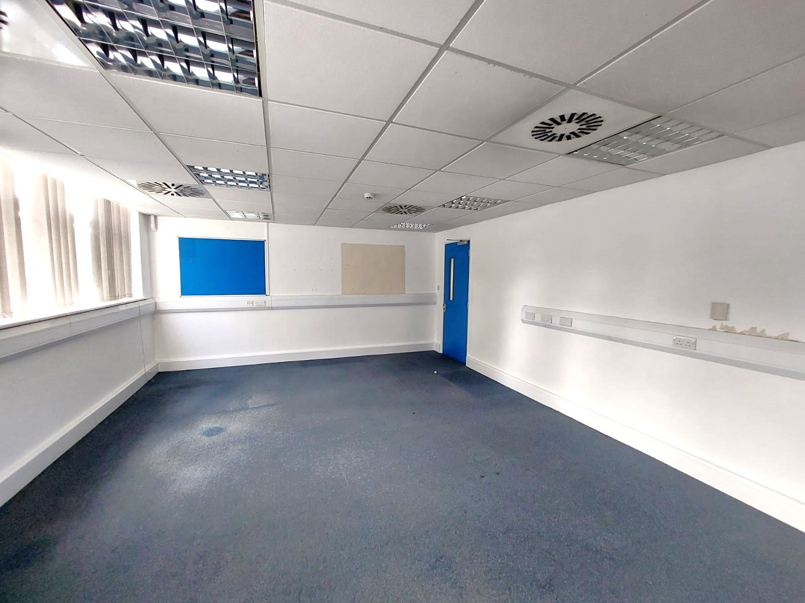 Rooms from £450 inc bills in Walsall