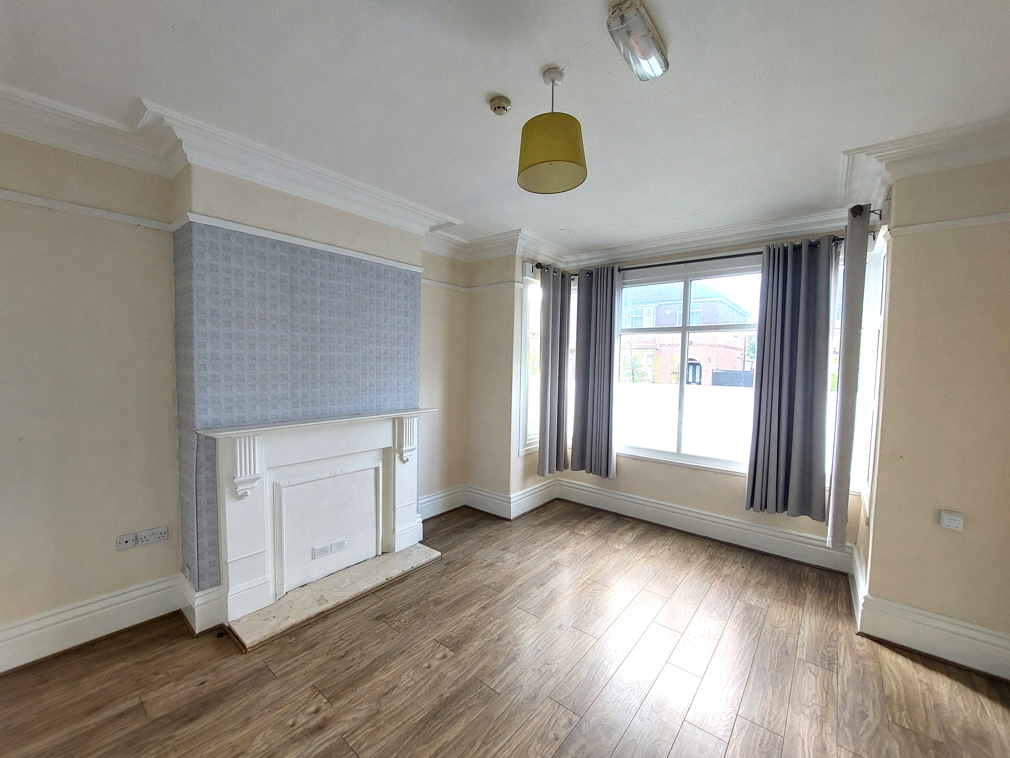 Spacious 4 Bed House-Share in Thorne Bills Included