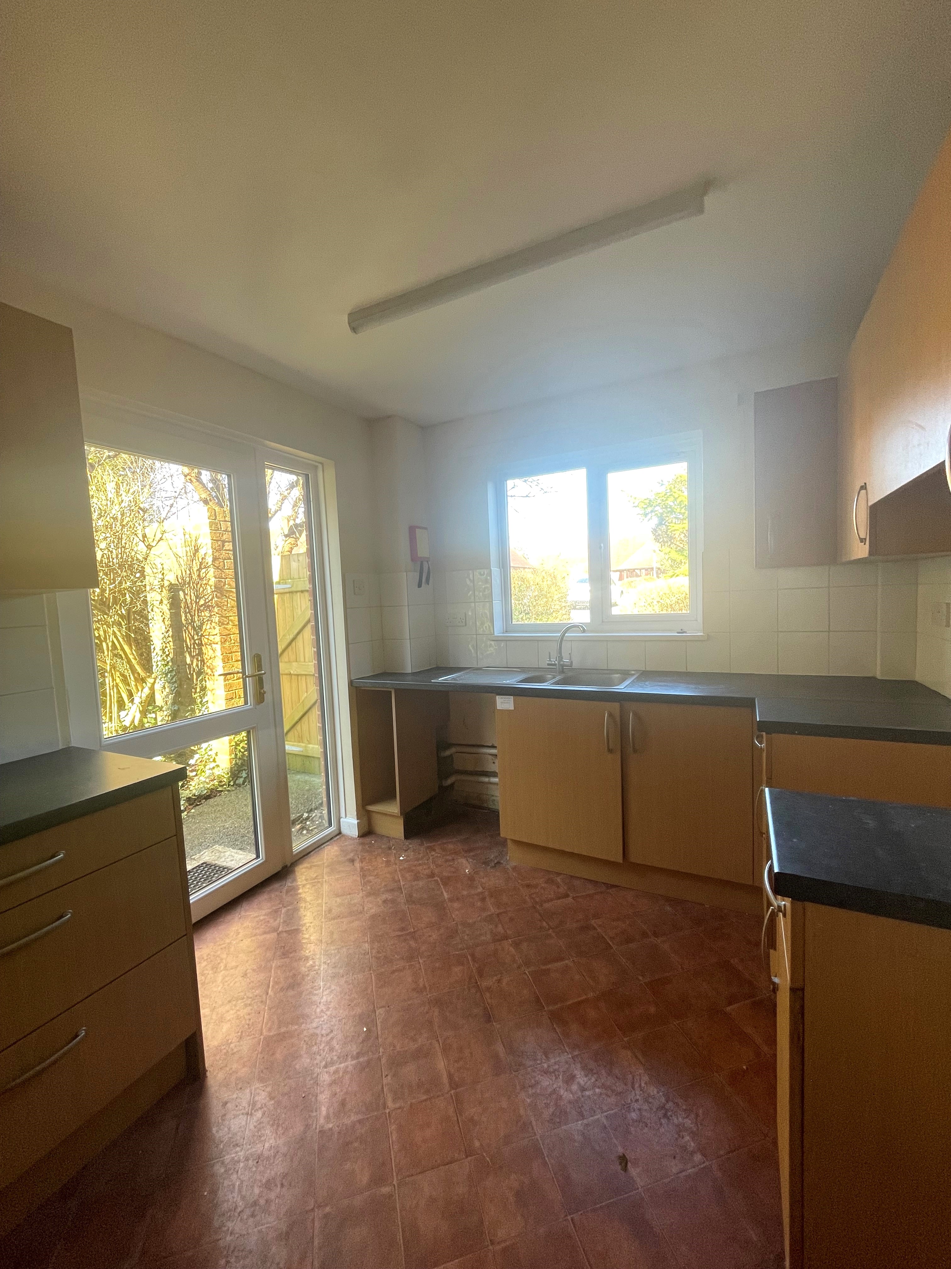 Rooms available in large house of multiple occupation , Arundel, from £400 PCM