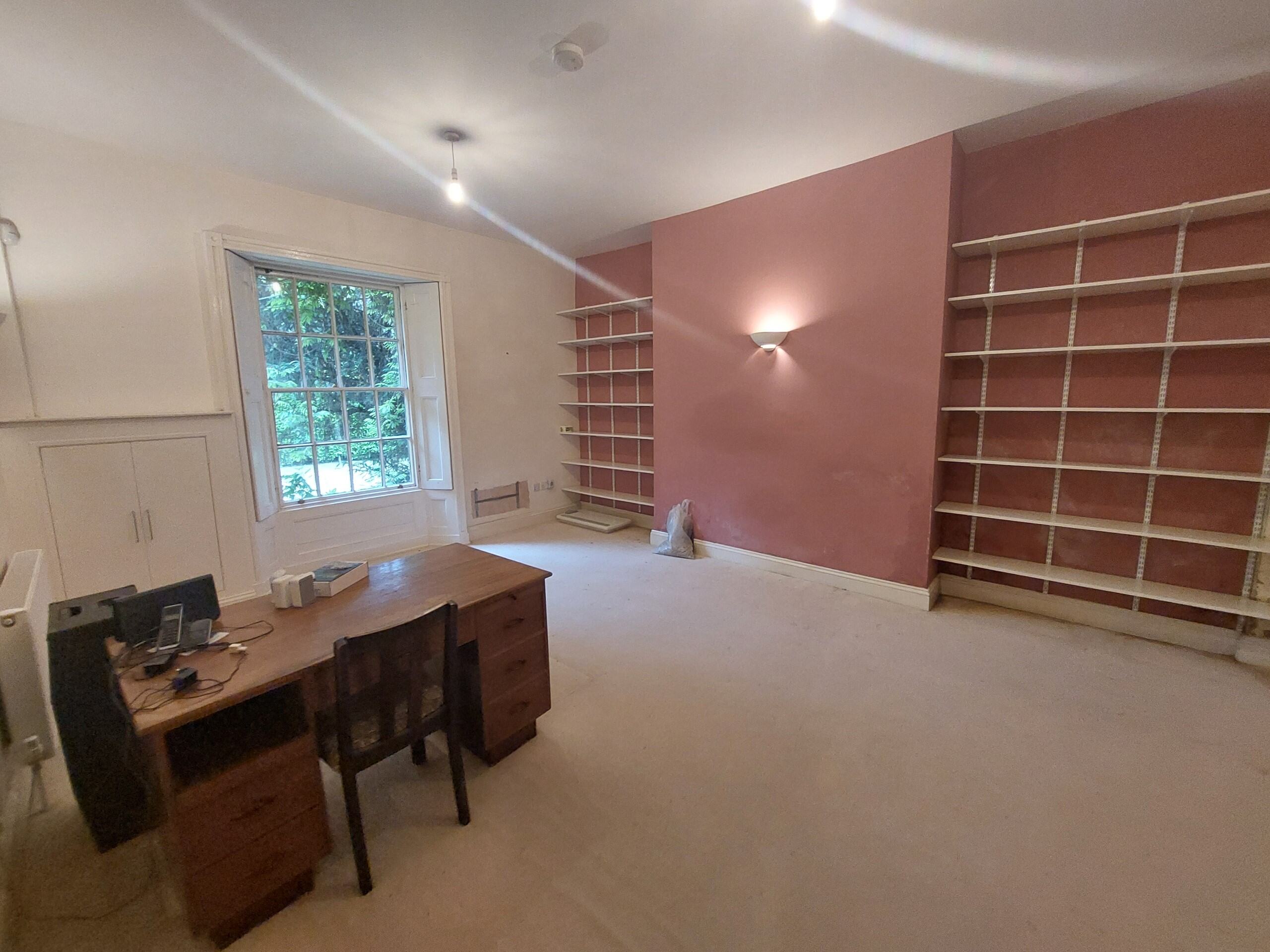 Double rooms in a stunning 4 person house share for £375pcm including all Bills and Council Tax!