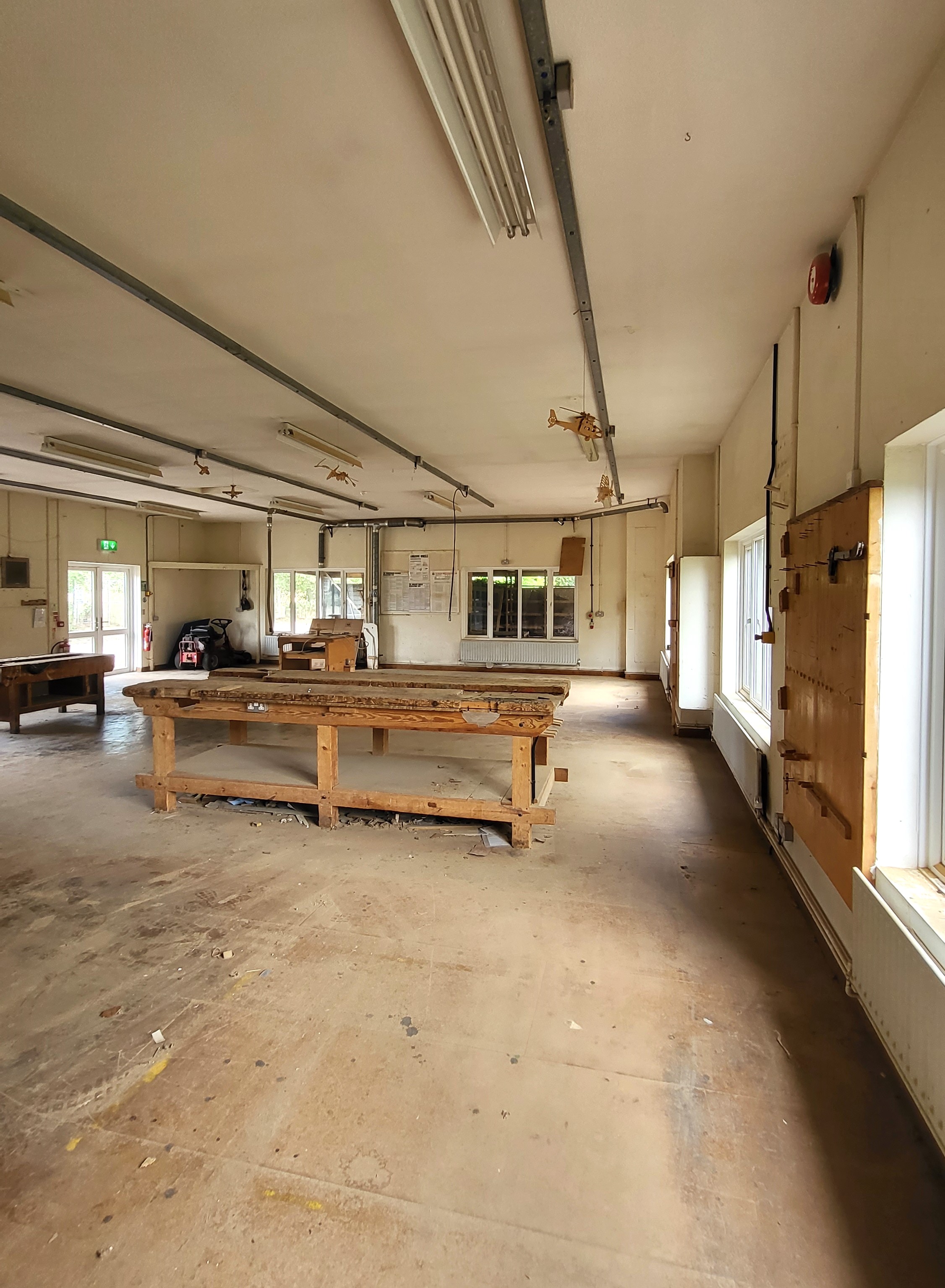 Commercial Work Space , Arundel, £2000 PCM