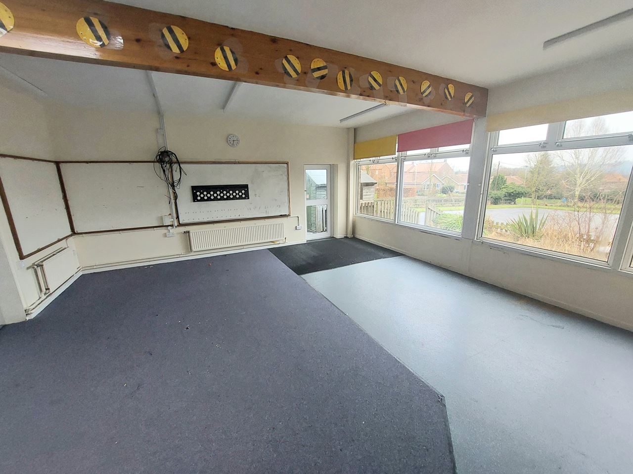 Bright, Spacious Commercial Workspaces from £225 including Bills!