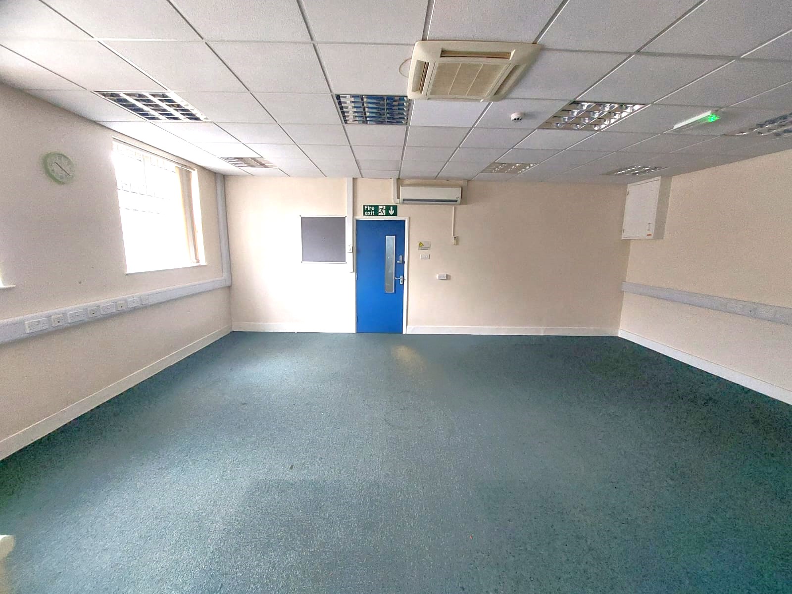 Rooms from £450 inc bills in Walsall