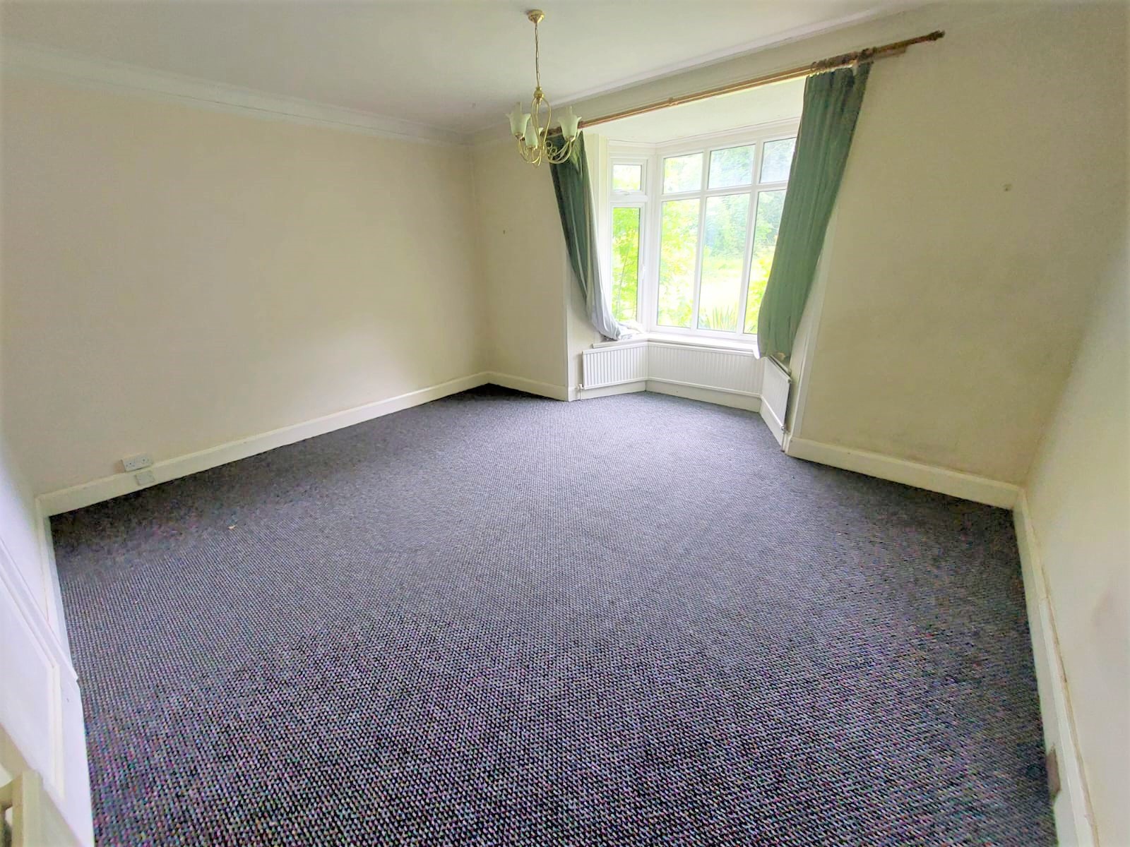 Room from £400 pcm in Bearwood Birmingham
