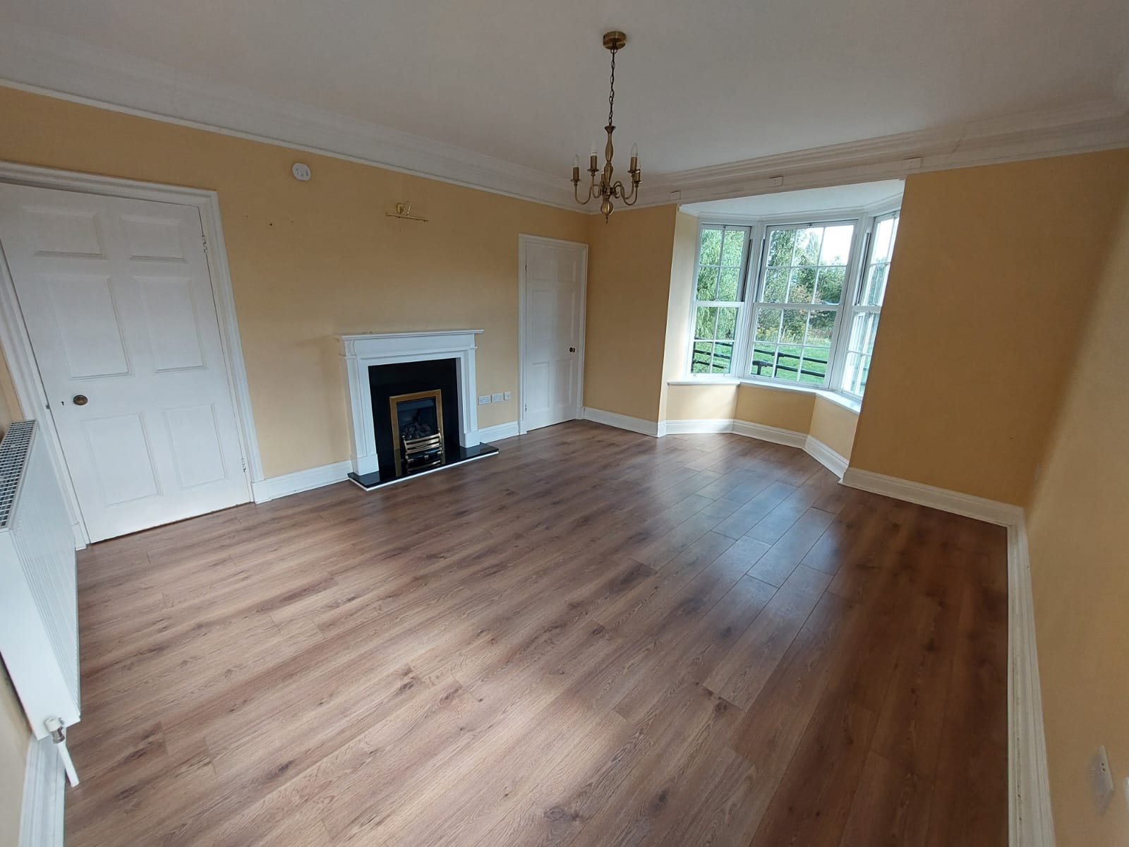 Stunning York Property, Riverside walk to city centre from £500!