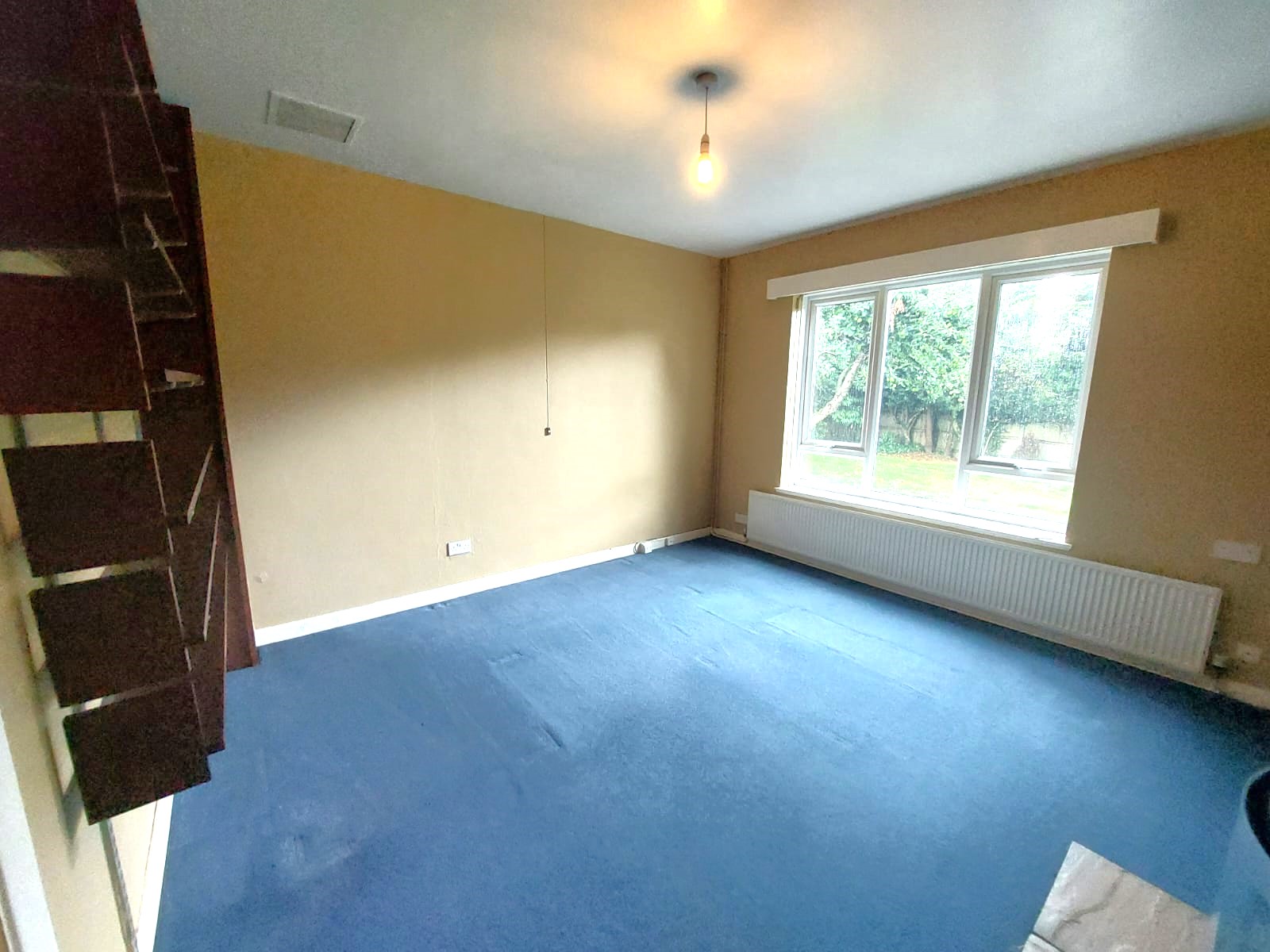 Rooms from £350 PCM Inc bills in Rowley Regis