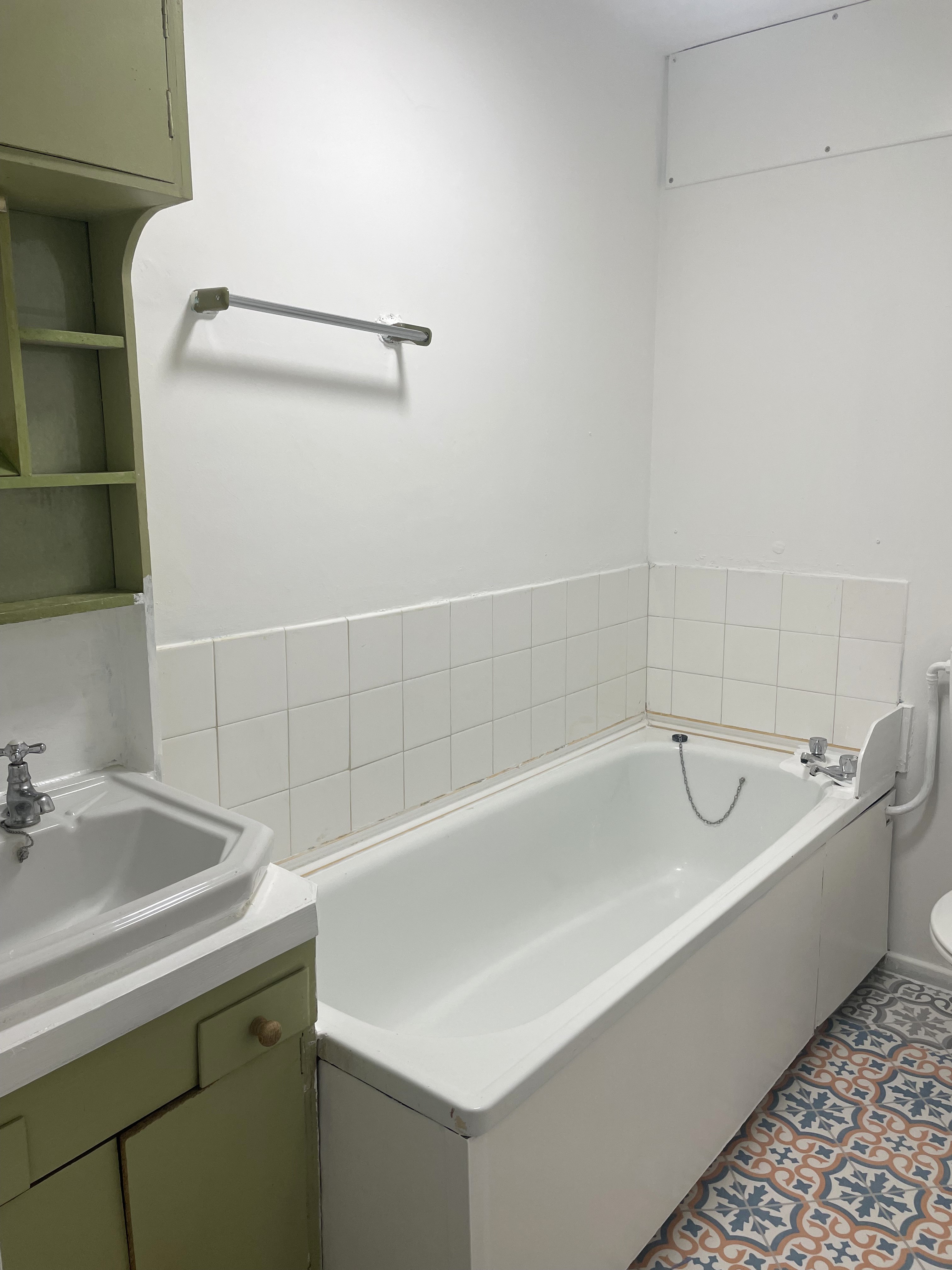 One Bed Flat, Colindale, £800 PCM