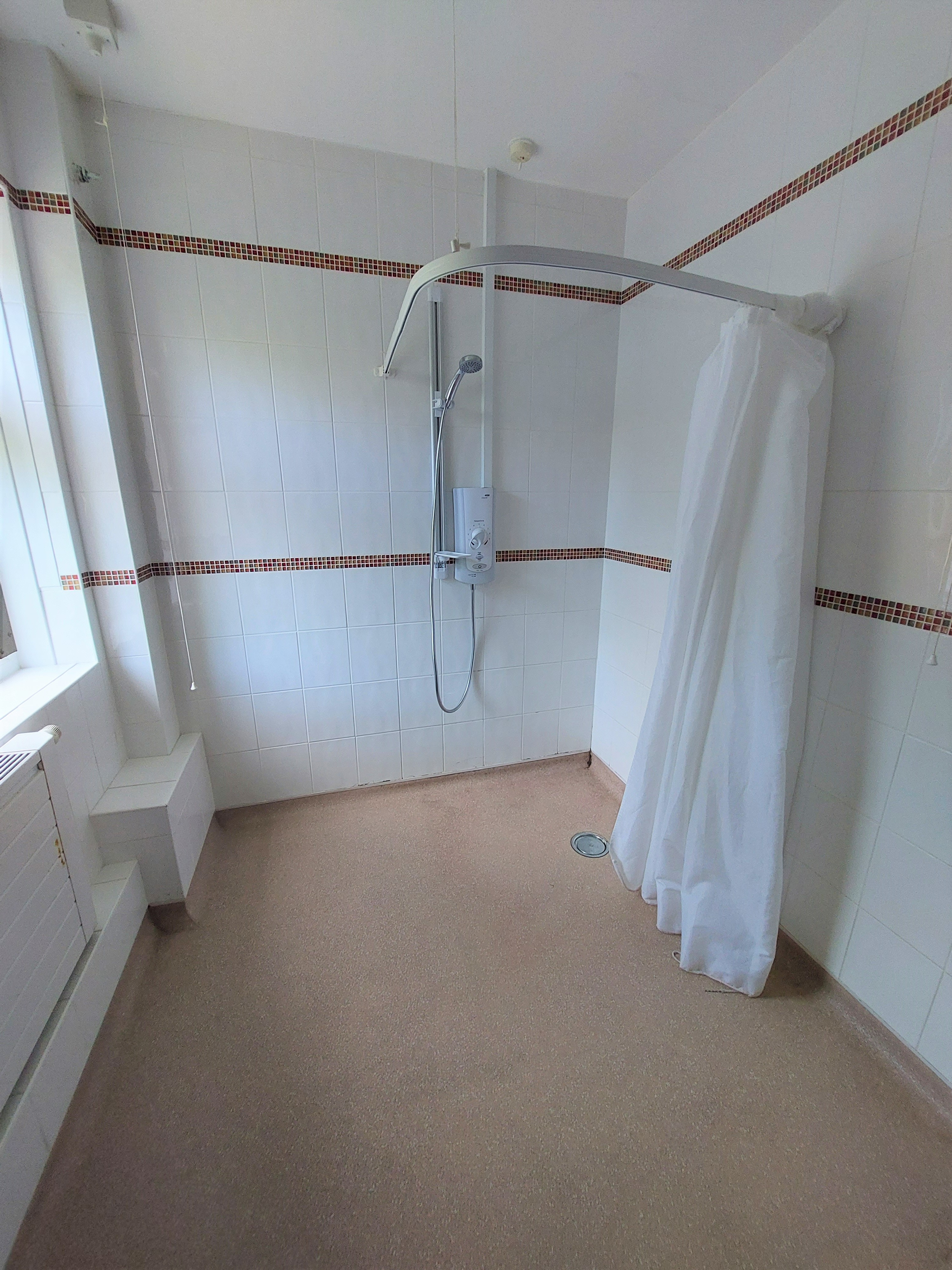 Popham House - Wellington - Spacious rooms from £425pcm