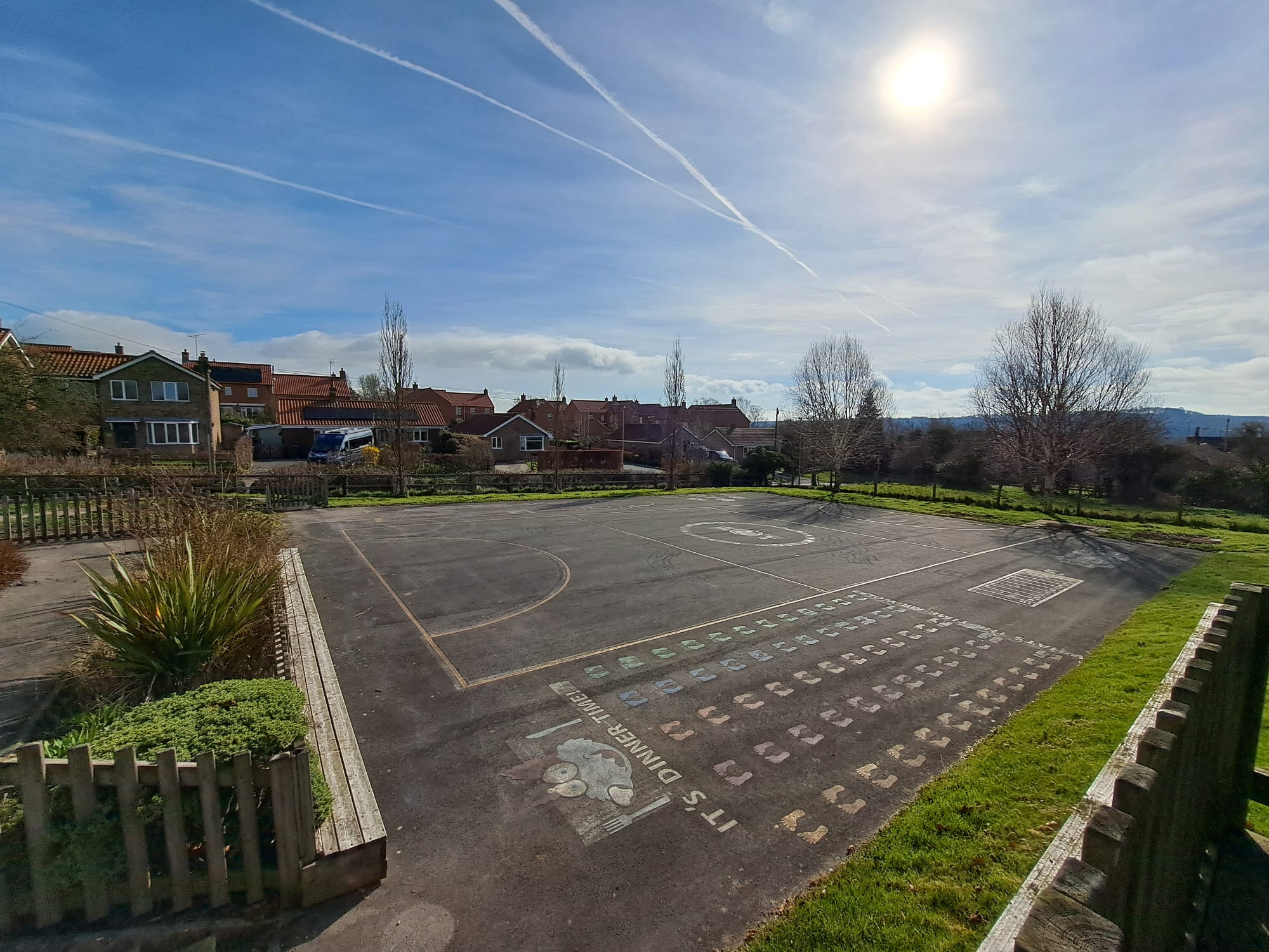 Bright, Spacious Commercial Workspaces from £225 including Bills!