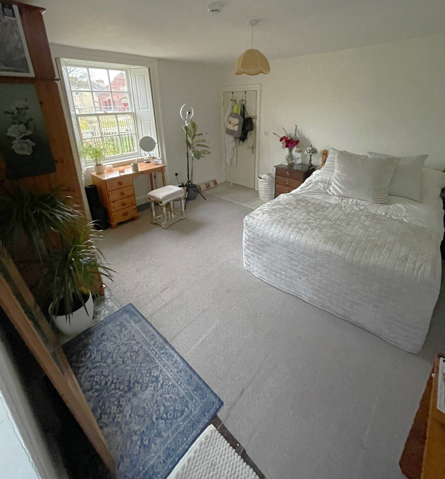 Vast rooms in stone cottage, with bills inc £375pcm