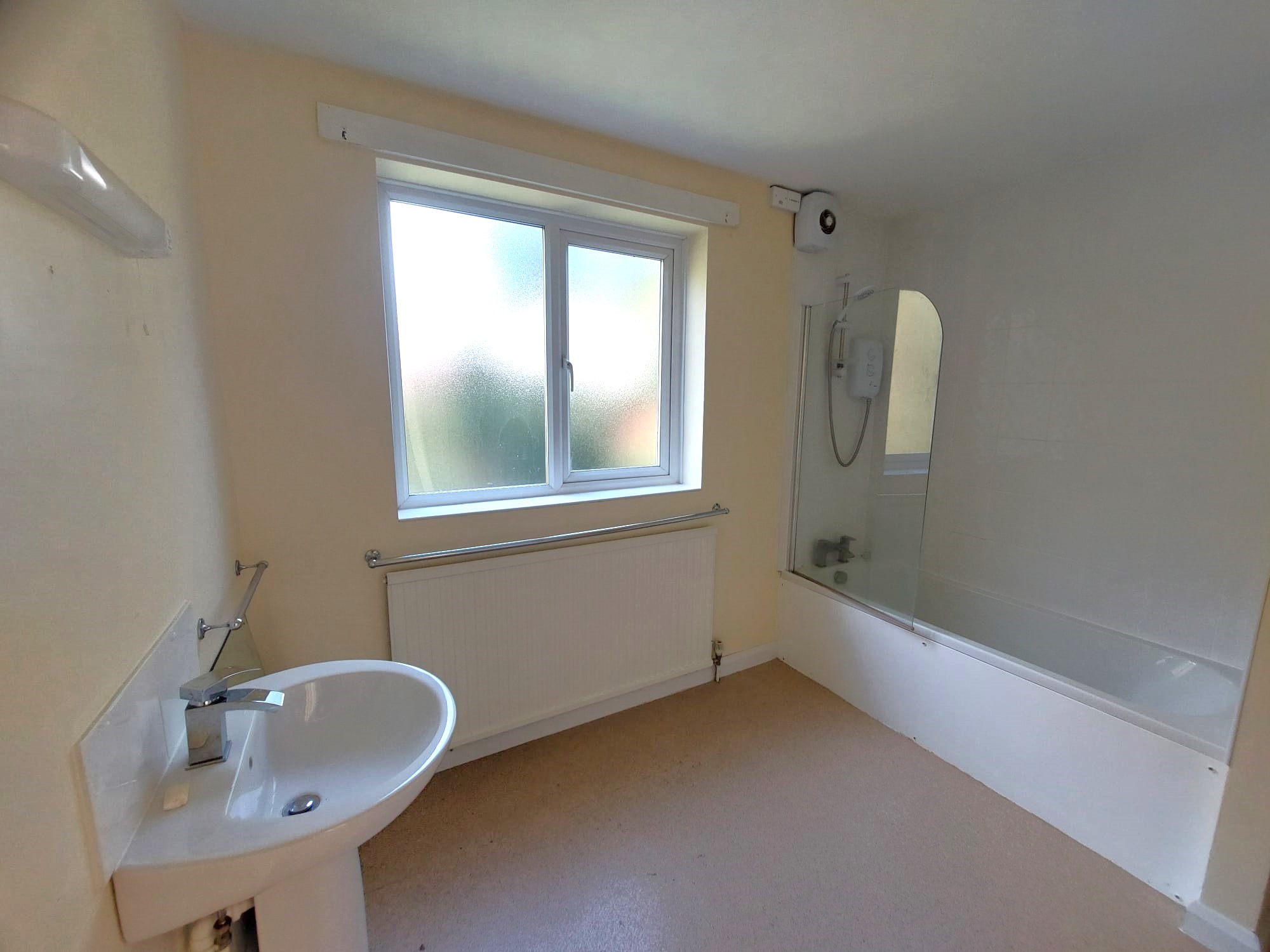 Rooms from £350 Including bills in Erdington